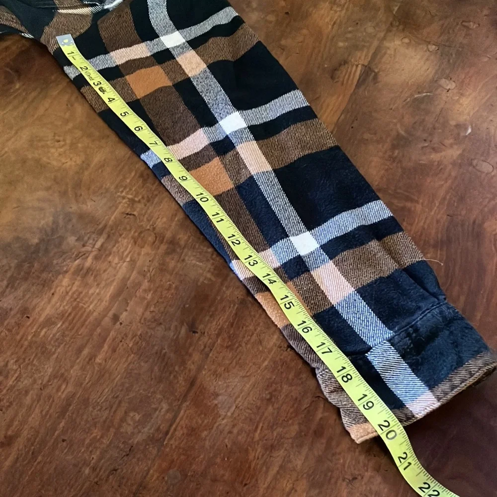 Patagonia Organic Flannel - Picture 11 of 12